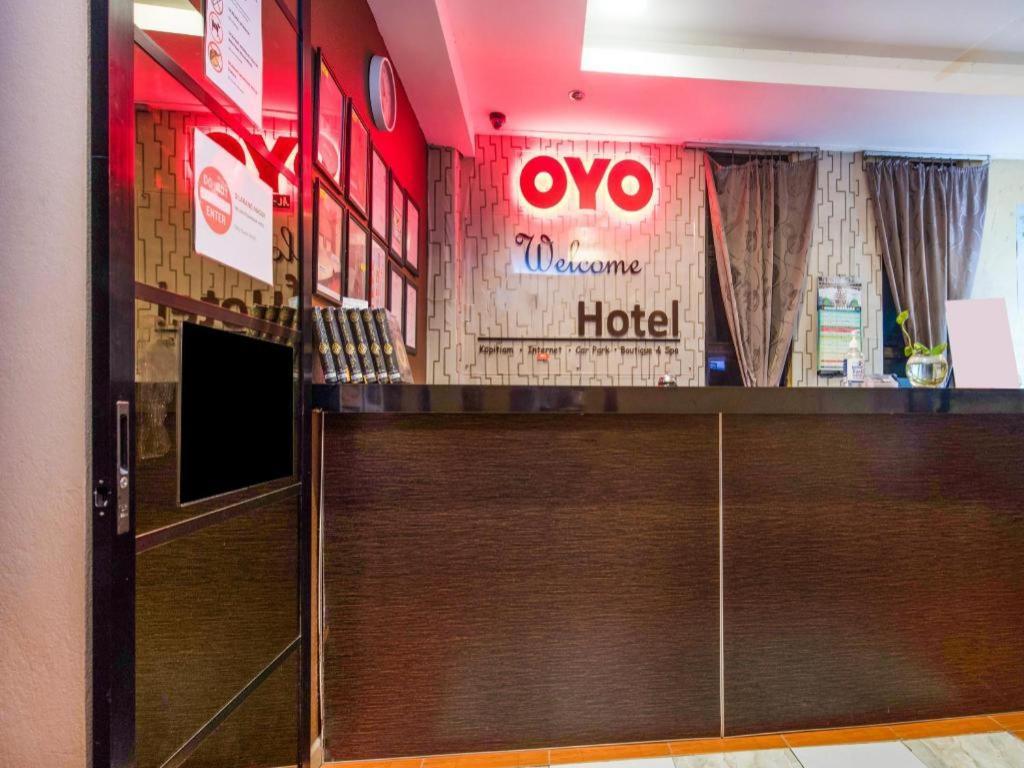 Oyo 44123 Hotel Al-Saif Kuala Kerai Kültér fotó