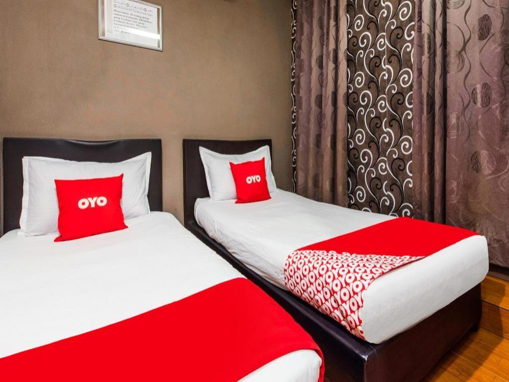 Oyo 44123 Hotel Al-Saif Kuala Kerai Kültér fotó