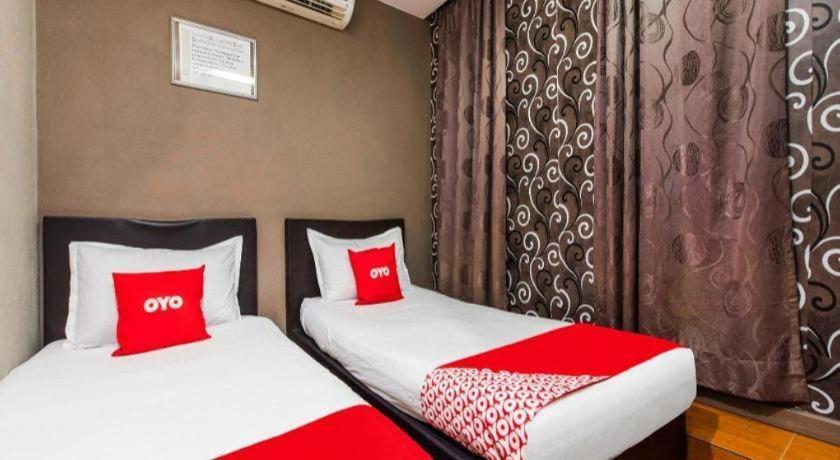 Oyo 44123 Hotel Al-Saif Kuala Kerai Kültér fotó